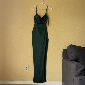 Elegant Green Maxi Dress